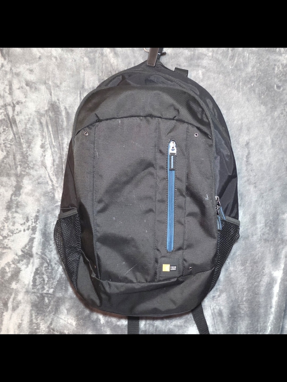Black Backpack with Blue Zip Accent - Casual Everyday Pack